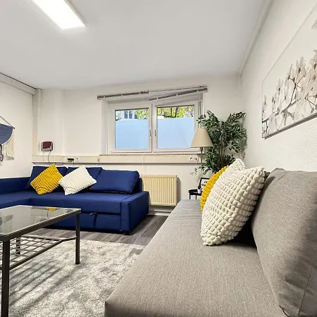 Lägenhet Group Base Zentrale Fuer Bis Zu 8 Personen *