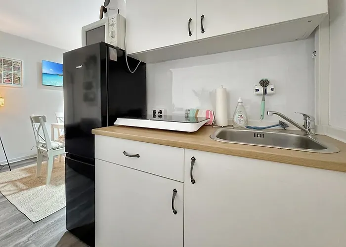 Lejlighed Group Base Zentrale Fuer Bis Zu 8 Personen Stuttgart